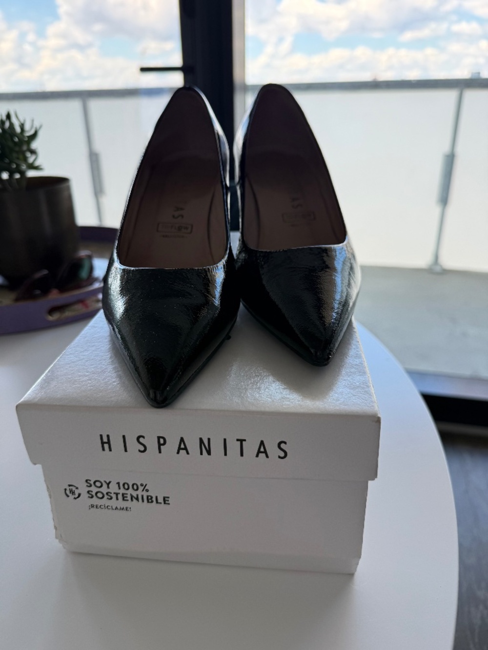 Hispanitas Black Patent Leather Pointed Toe Pumps | EU 38 | Made in Spain